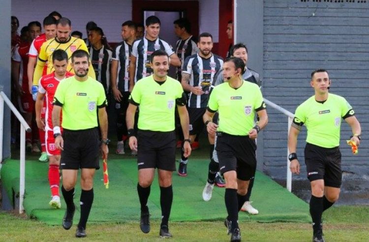 Intermedia: árbitros para el inicio de la segunda rueda