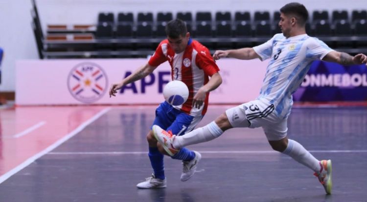 Paraguay suma un punto que lo hace líder