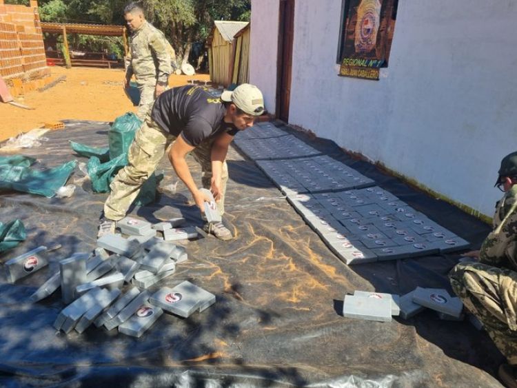 Senad captura a una mujer con más de 321 kilos de cocaína