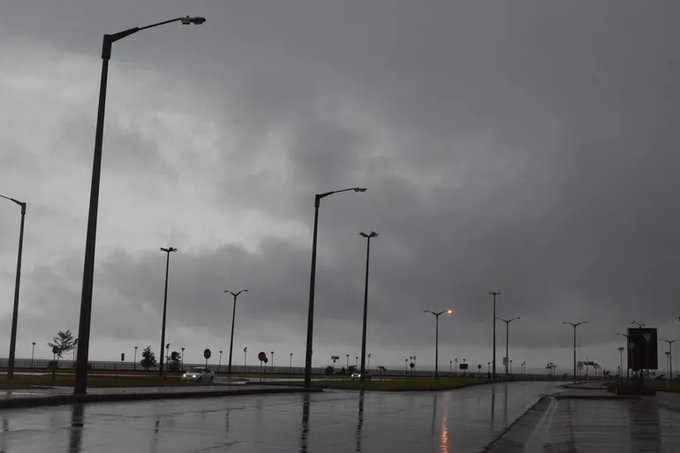 Lunes con clima cálido, lluvias y posibles tormentas