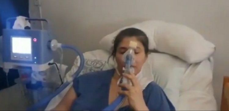 Salud demora vacunación de paciente conectada a respirador
