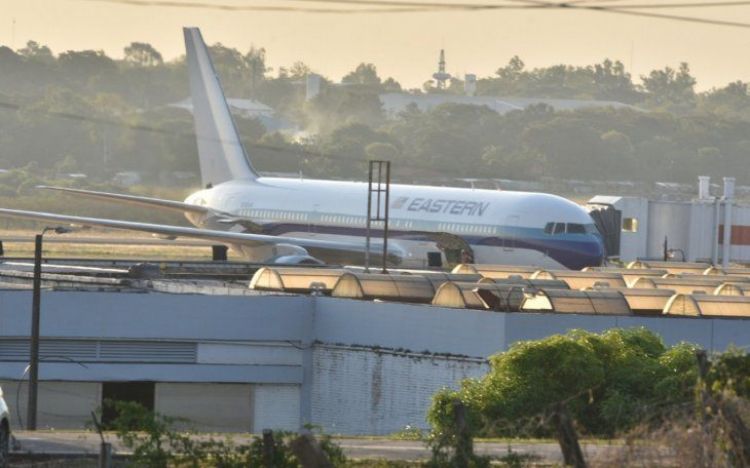 Casi 20.000 paraguayos ya viajaron a Estados Unidos, según Migraciones