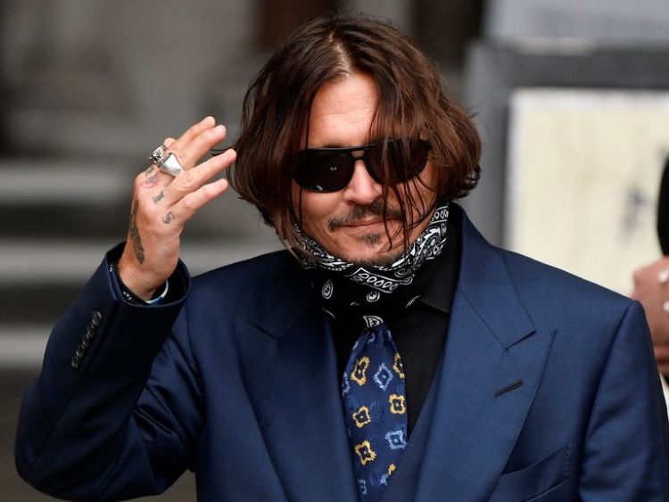 Johnny Depp declaró que estaba demasiado drogado para lastimar a su ex Amber Heard