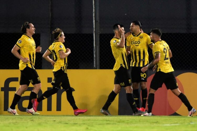 Guaran apunta sus flechas al "Tigre" buscando su clasificacin