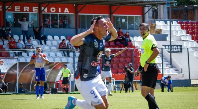 San Lorenzo rescata un agónico punto ante Pastoreo en choque de líderes