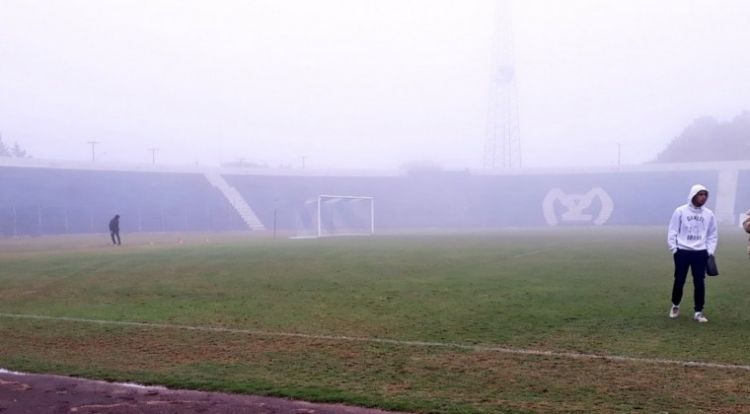 La fecha 16 de la Intermedia se abre en el frío y neblina de PJC