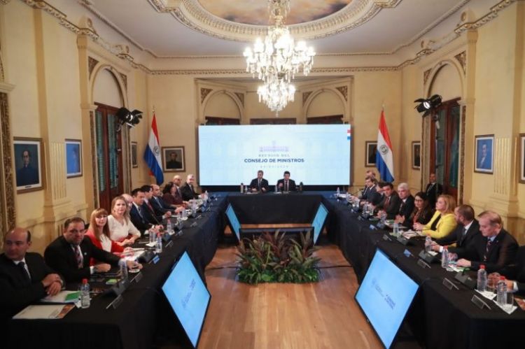 Consejo de Ministros evalúa estrategias ante llegada del coronavirus al país