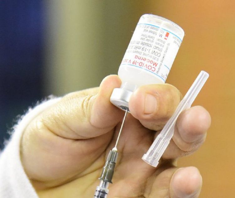 Covid-19: Médico estima que unos 80.000 niños con enfermedades de riesgo serían vacunados