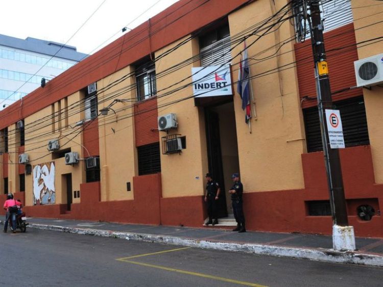Adjudicación exprés de 8.000 ha. en el Chaco a jóvenes hermanas