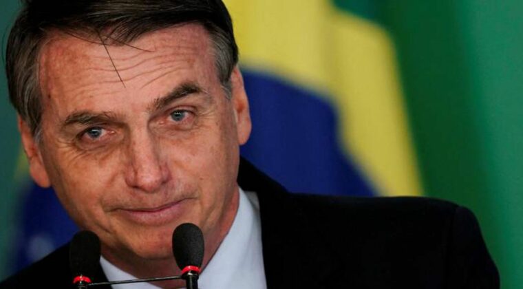 Policía Federal de Brasil solicita procesar a Bolsonaro por desinformar sobre el Covid-19