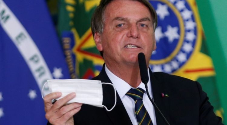 Bolsonaro reafirma que no habrá "pasaporte sanitario" en Brasil