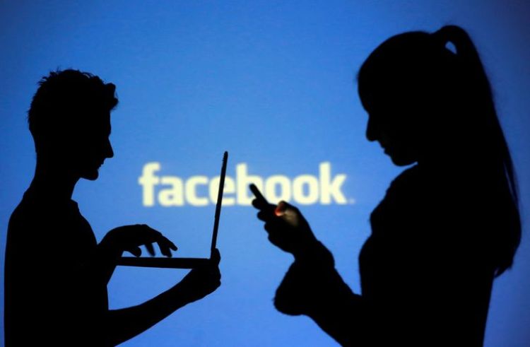 Facebook acuerda pago de derechos a medios franceses