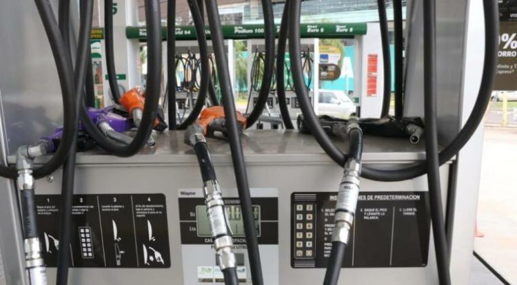 En una semana subirían precios del combustible: Ejecutivo se reúne antes del 15