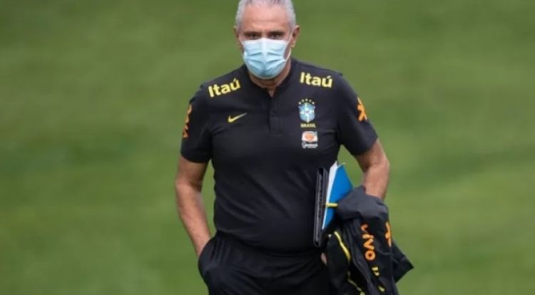 Brasil esconde el equipo titular con el que medirá a Chile
