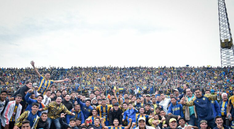 Festejo auriazul: ¡Sportivo Luqueño es de Primera!