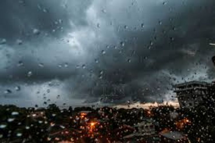 Miércoles con lluvias ligeras y bajas temperaturas