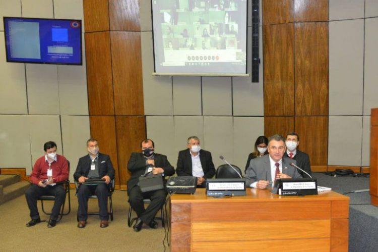 ANDE admite que monto facturado no es real para el 100% de usuarios
