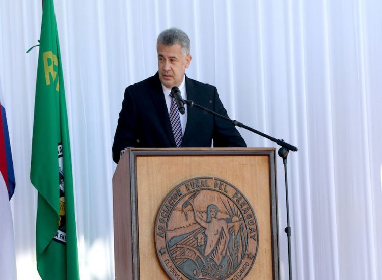 Apoderados del PLRA piden que Tribunal de Conducta investigue a Acevedo
