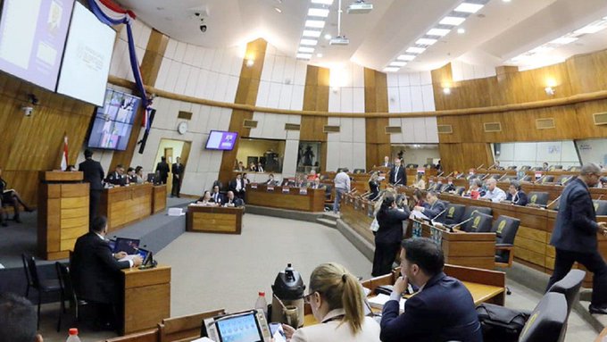 El Congreso y la Corte podrán alzar salarios sin restricciones en el 2023