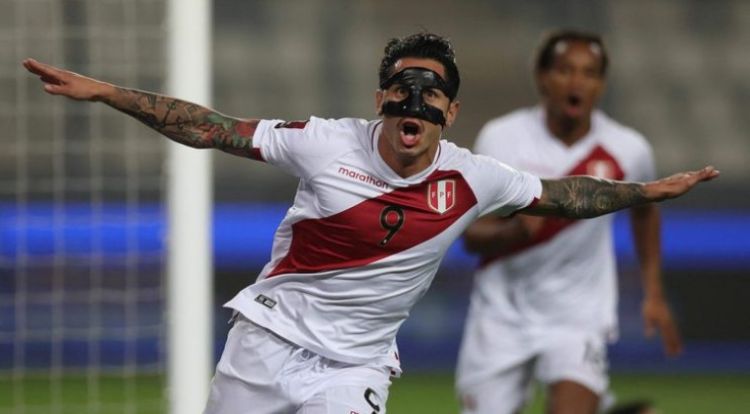 Perú espera contar con Guerrero, Farfán y Lapadula ante Uruguay y Paraguay