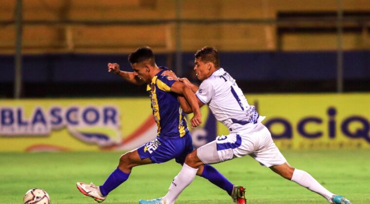 Luqueño le arranca un empate a Ameliano in extremis
