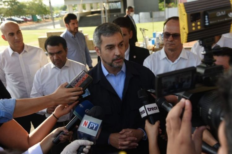 Covid-19: Mario Abdo anuncia que subsidio para familias vulnerables será de G. 500.000