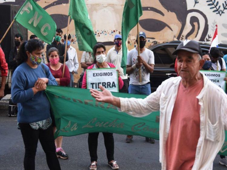Presentan una nueva denuncia a Fiscalía por las tierras malhabidas