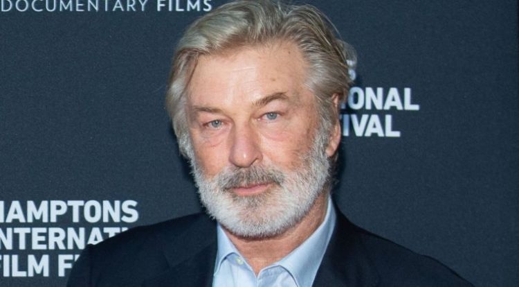 Nuevos detalles sobre el disparo mortal del actor Baldwin con arma de utilería
