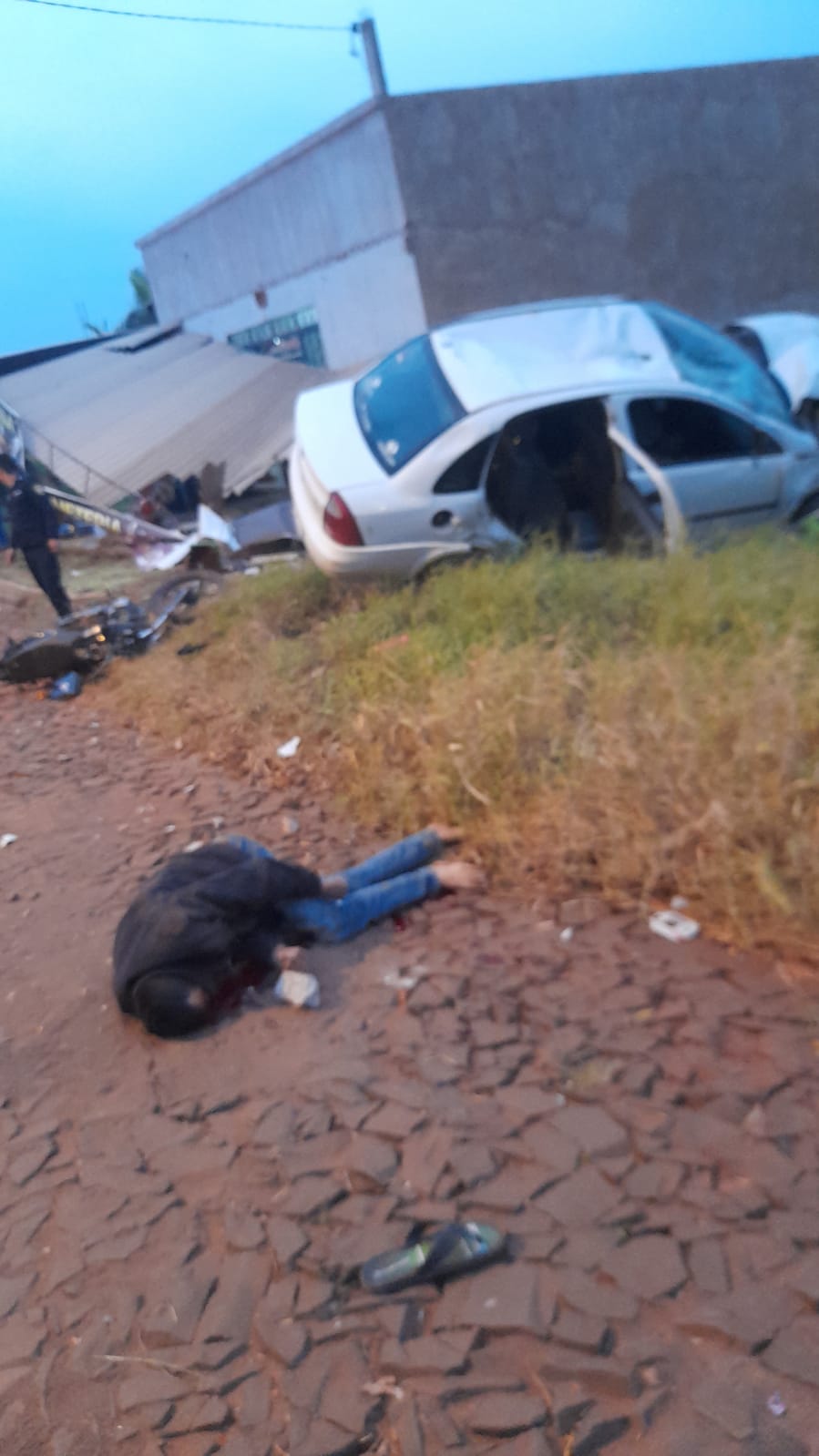 Un motociclista muere atropellado por delincuentes que huían de la Policía