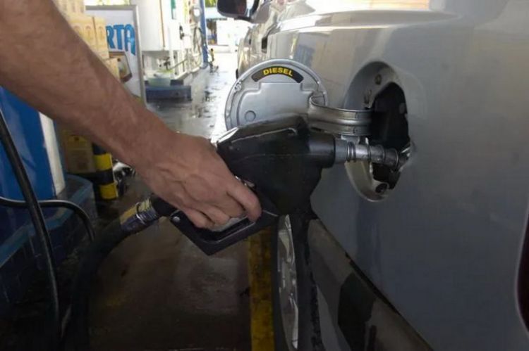 Fuerte aumento: Combustibles volverán a subir entre G. 500 y G. 700