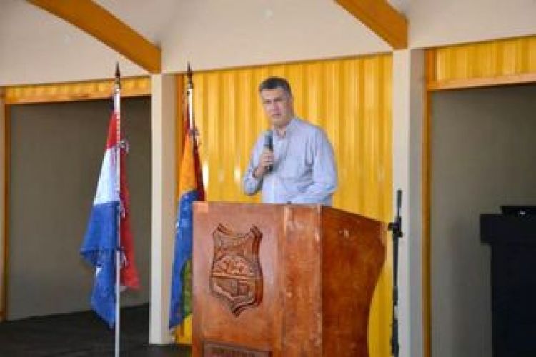Ciudadanía y políticos repudian el atropello del intendente Acevedo a la barrera militar