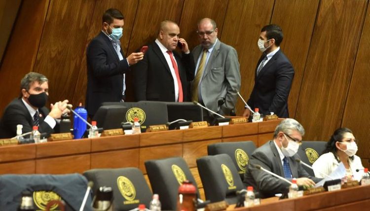 El cartismo y aliados consiguen impulsar juicio político a  Giuzzio