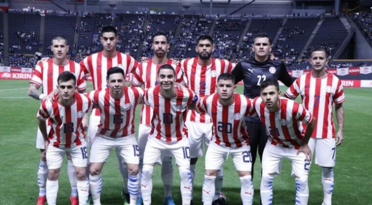 Paraguay recibe cuatro goles de arranque