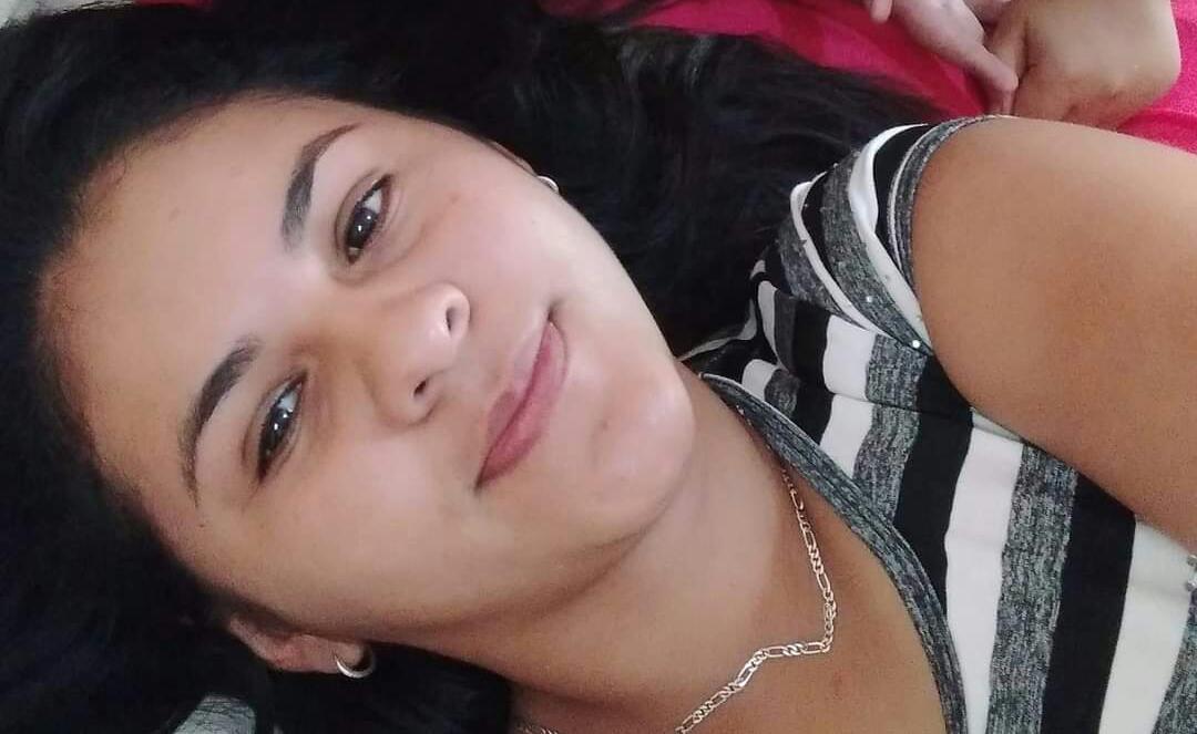 Feminicidio en PJC: asesinó a su pareja de de varias puñaladas frente a su hijo