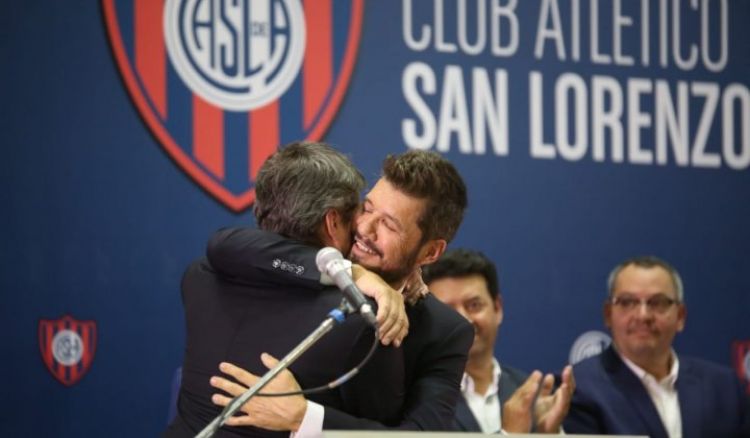 Tinelli asumió la presidencia de San Lorenzo, lo saludó Alberto Fernández y quiere volver a Boedo