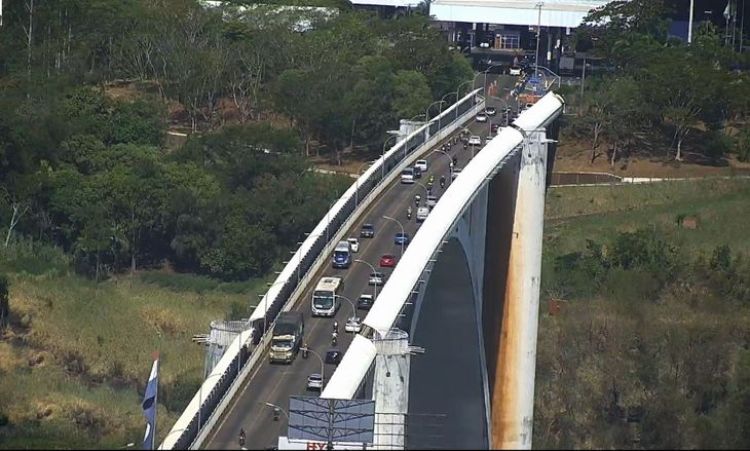 Grupo de paraguayos regresan de vacacionar del Brasil con Covid-19