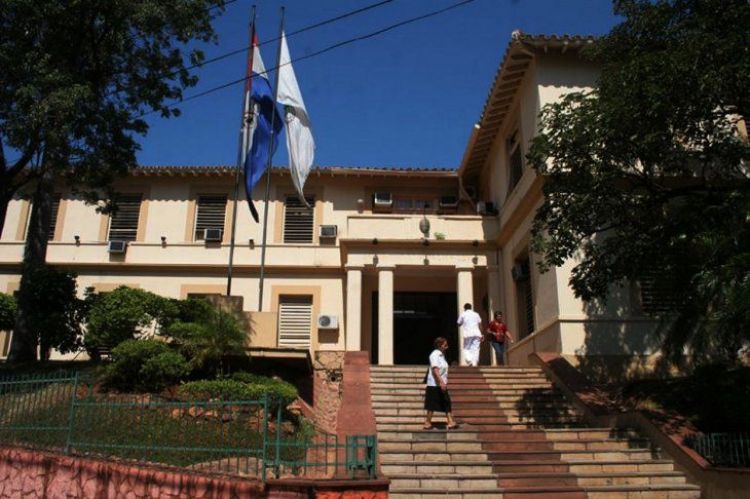 Salud gastó apenas USD 4 millones del fondo de emergencia Covid-19