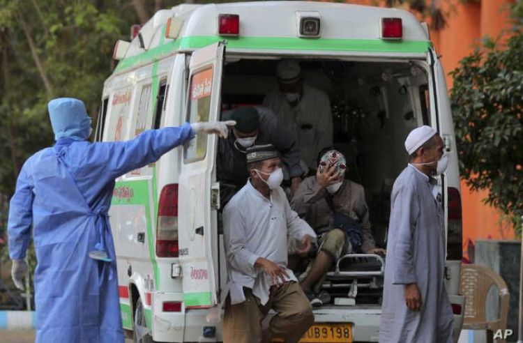 La pandemia de coronavirus golpea fuerte en India y vuelve a preocupar a España