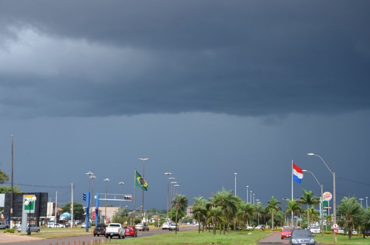 MARTES CON ALERTA METEOROLÓGICA PARA EL CENTRO Y SUR DE AMAMBAY