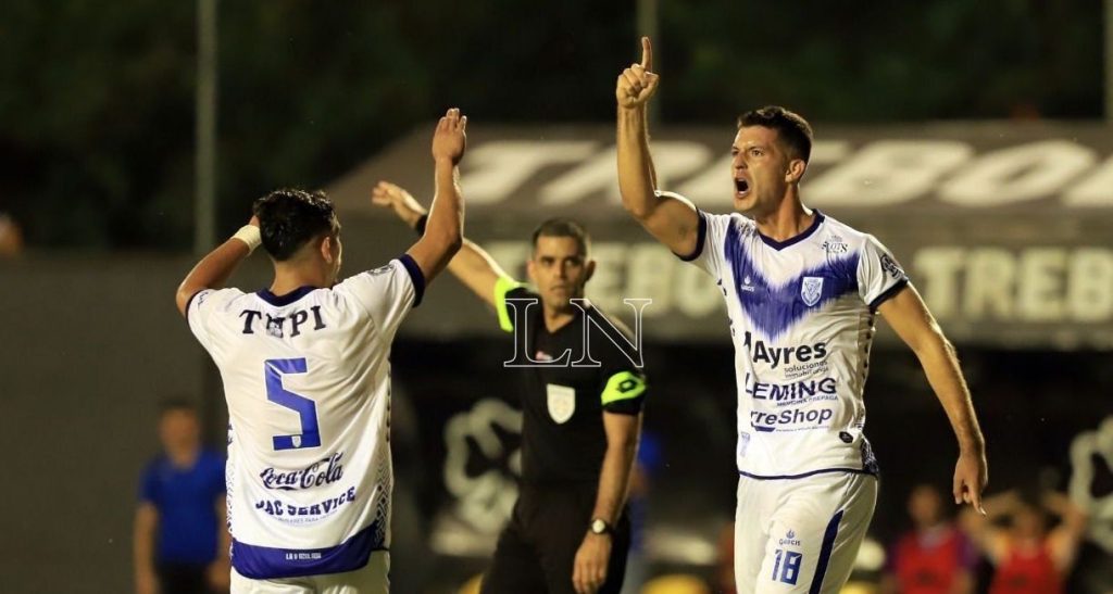 Ameliano consigue un triunfazo en la lucha por la permanencia