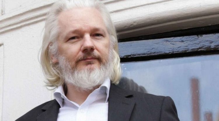 Un juez británico hizo lugar a una apelación de EEUU y Julian Assange quedó más cerca de ser extraditado