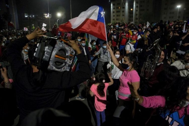 Chile: Con el plebiscito nacido en la calle se sepulta la Constitución de Pinochet