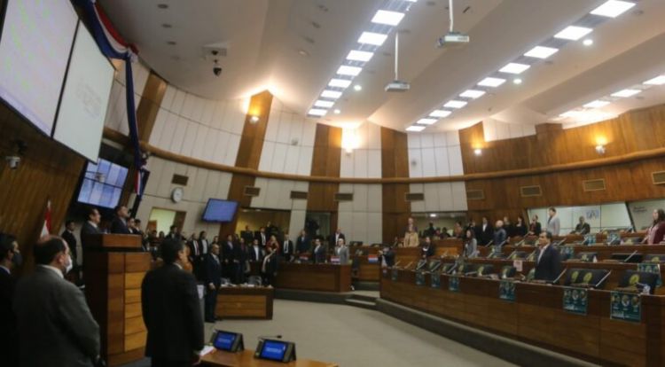 Diputados cambian reglamento para no acudir a reuniones de comisiones