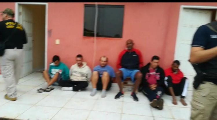 Seis detenidos en allanamiento por el cuádruple crimen en PJC
