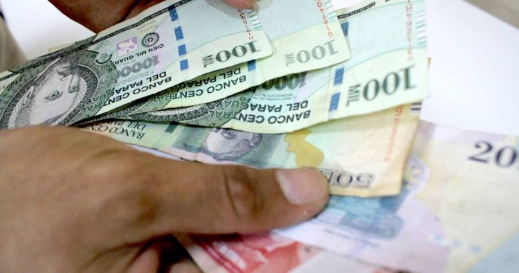 FMI advierte que Paraguay es el país que más gasta en salarios en América Latina
