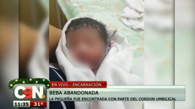 Madre de beba abandonada parió en baño de IPS y médicos no se percataron