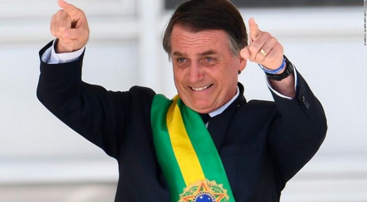 Congreso autoriza petición de Bolsonaro de aumentar gasto social a tres meses de elección