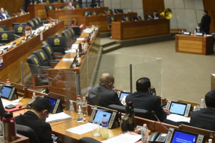 Congreso sanciona ley que regula uso de plasma de recuperados