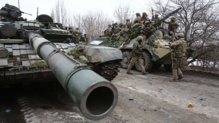 Rusia advierte que envío a armas de EEUU a Ucrania añade "leña al fuego"