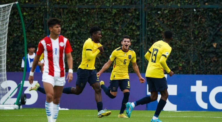 Otra derrota más y adiós al sueño mundialista de Paraguay